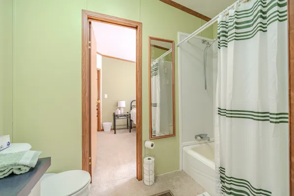$370,000 | 4195 Morrison Creek Road, Clifton, TN 38425