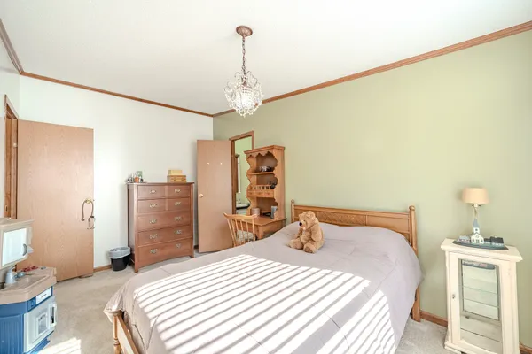 $370,000 | 4195 Morrison Creek Road, Clifton, TN 38425
