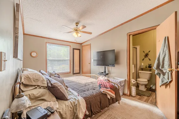 $370,000 | 4195 Morrison Creek Road, Clifton, TN 38425
