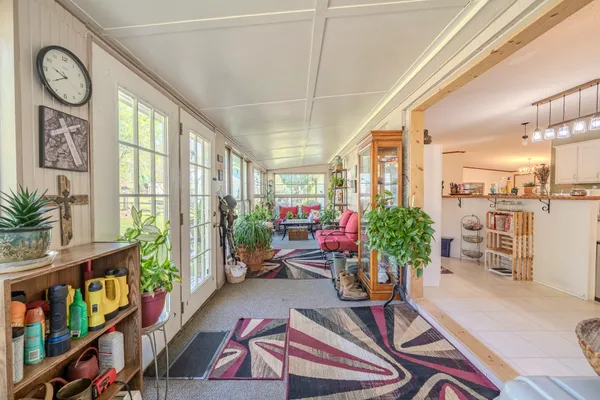 $370,000 | 4195 Morrison Creek Road, Clifton, TN 38425