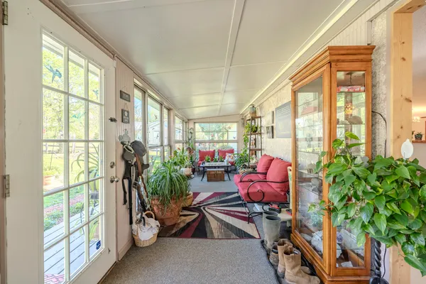 $370,000 | 4195 Morrison Creek Road, Clifton, TN 38425