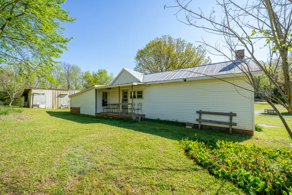 $370,000 | 4195 Morrison Creek Road, Clifton, TN 38425