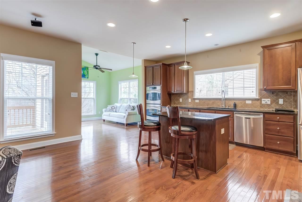 865 Seastone Street Raleigh, NC 27603 - Photo 8 of 29