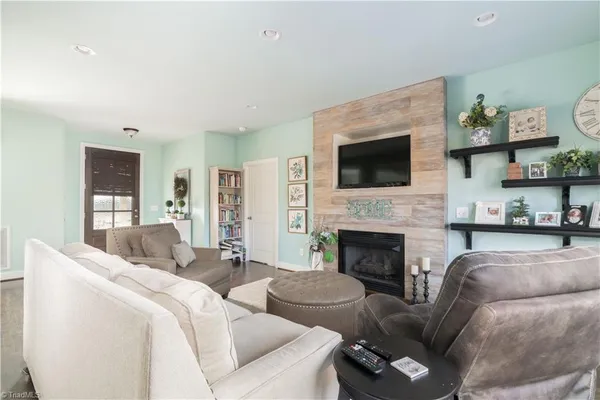 $615,000 | 6500 Phillippi Road, Liberty, NC 27298