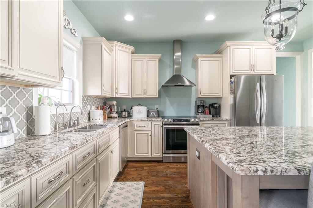 6500 Phillippi Road Liberty, NC 27298 - Photo 6 of 49