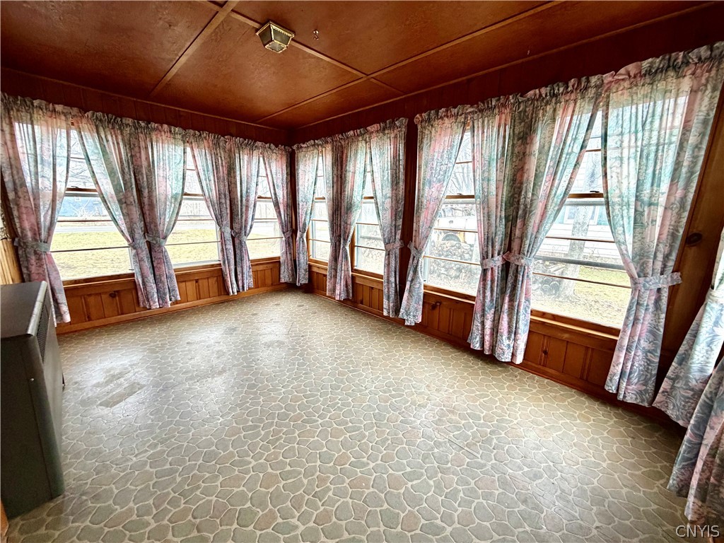 4852 Stop 7 Road Westmoreland, NY 13492 - Photo 27 of 48 Heated Sunroom 1 off of Downstairs Bedroom 1