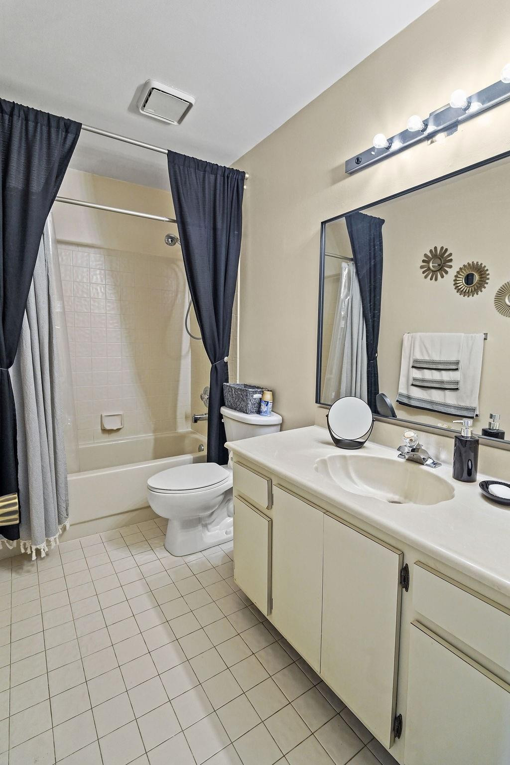 6006 Northwest 3rd Street Margate, FL 33063 - Photo 15 of 30 Photo 15