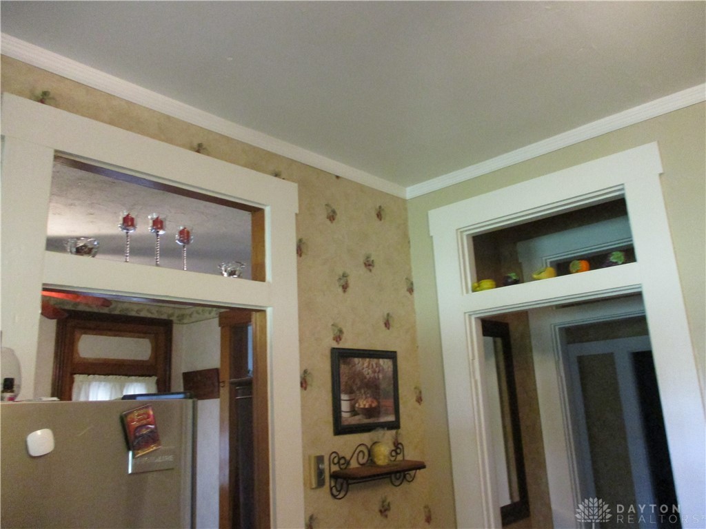 6897 Shields Road Lewisburg, OH 45338 - Photo 8 of 38 Gallery Image 8