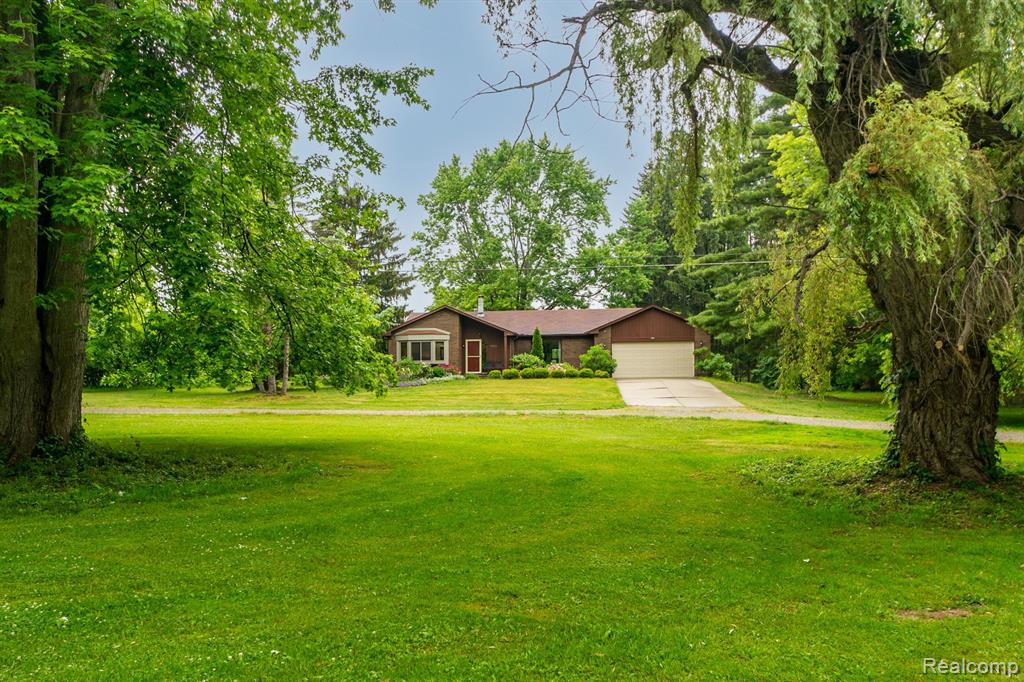46210 West 11 Mile Road Novi, MI 48374 - Photo 2 of 97