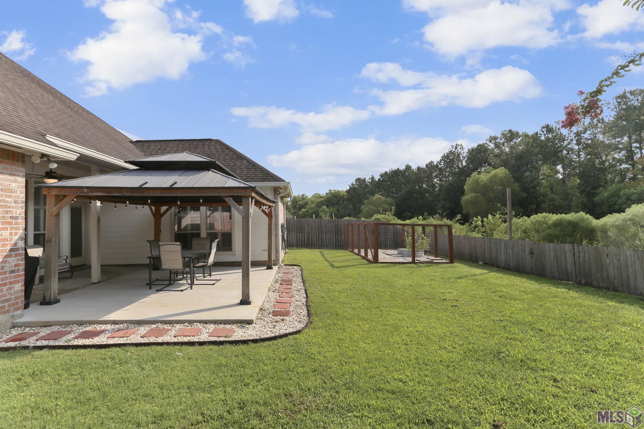 8135 Lavender Drive Baton Rouge, LA 70818 - Photo 18 of 20