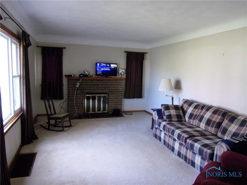 6808 Seaman Road Oregon, OH 43616 - Photo 10 of 29 Gallery Image 10