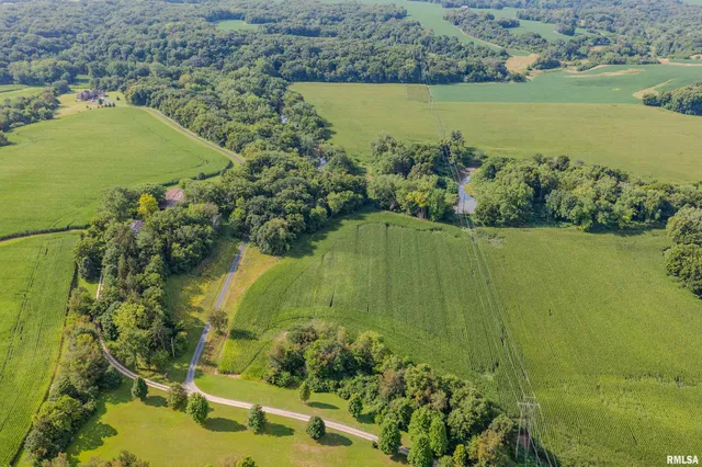 $255,000 | 25 North Thousand Dollar Road, Brimfield, IL 61517