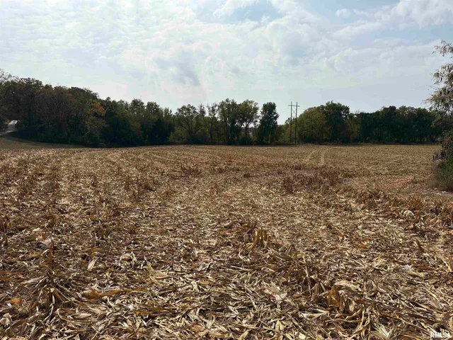 $255,000 | 25 North Thousand Dollar Road, Brimfield, IL 61517