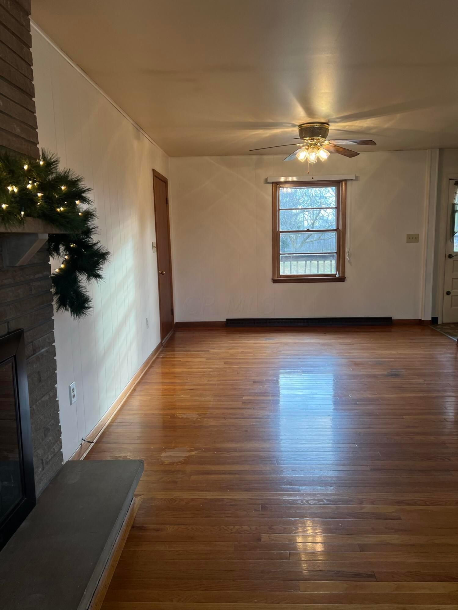 550 Ridgewood Drive Circleville, OH 43113 - Photo 4 of 21 3419A4CB-F1C6-423F-9EFA-82D8E0199788