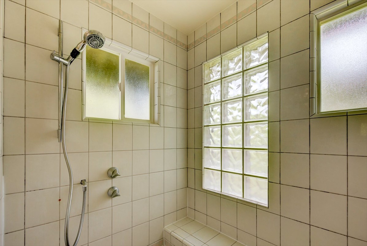 4907 Kikala Road, Unit 1 AND 2 Kalaheo, HI 96741 - Photo 8 of 25 Gallery Image 8