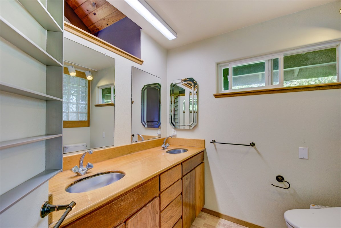 4907 Kikala Road, Unit 1 AND 2 Kalaheo, HI 96741 - Photo 9 of 25 Gallery Image 9