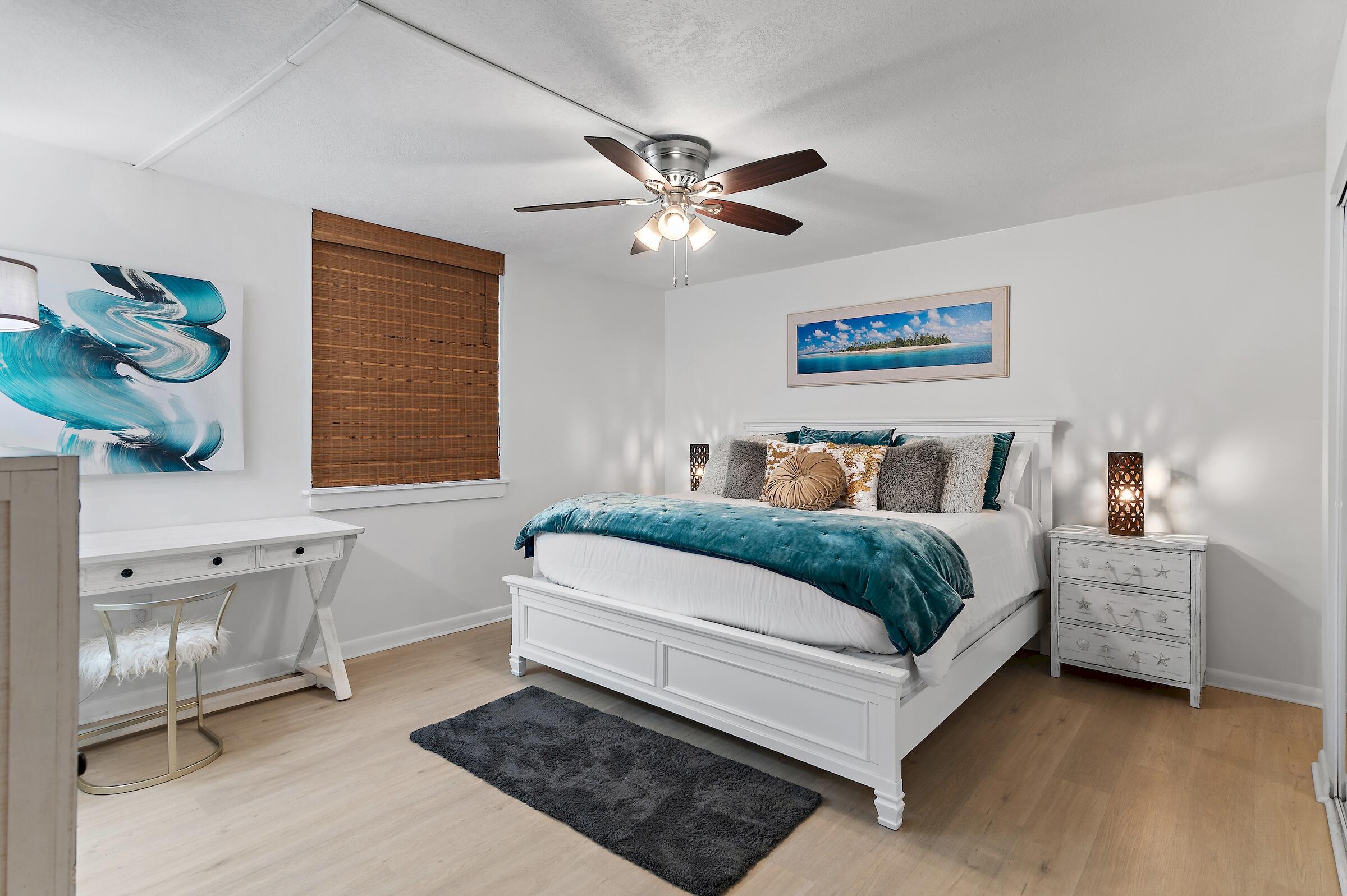 30 Moreno Point Road, Unit 203C Destin, FL 32541 - Photo 19 of 42 Primary Bedroom