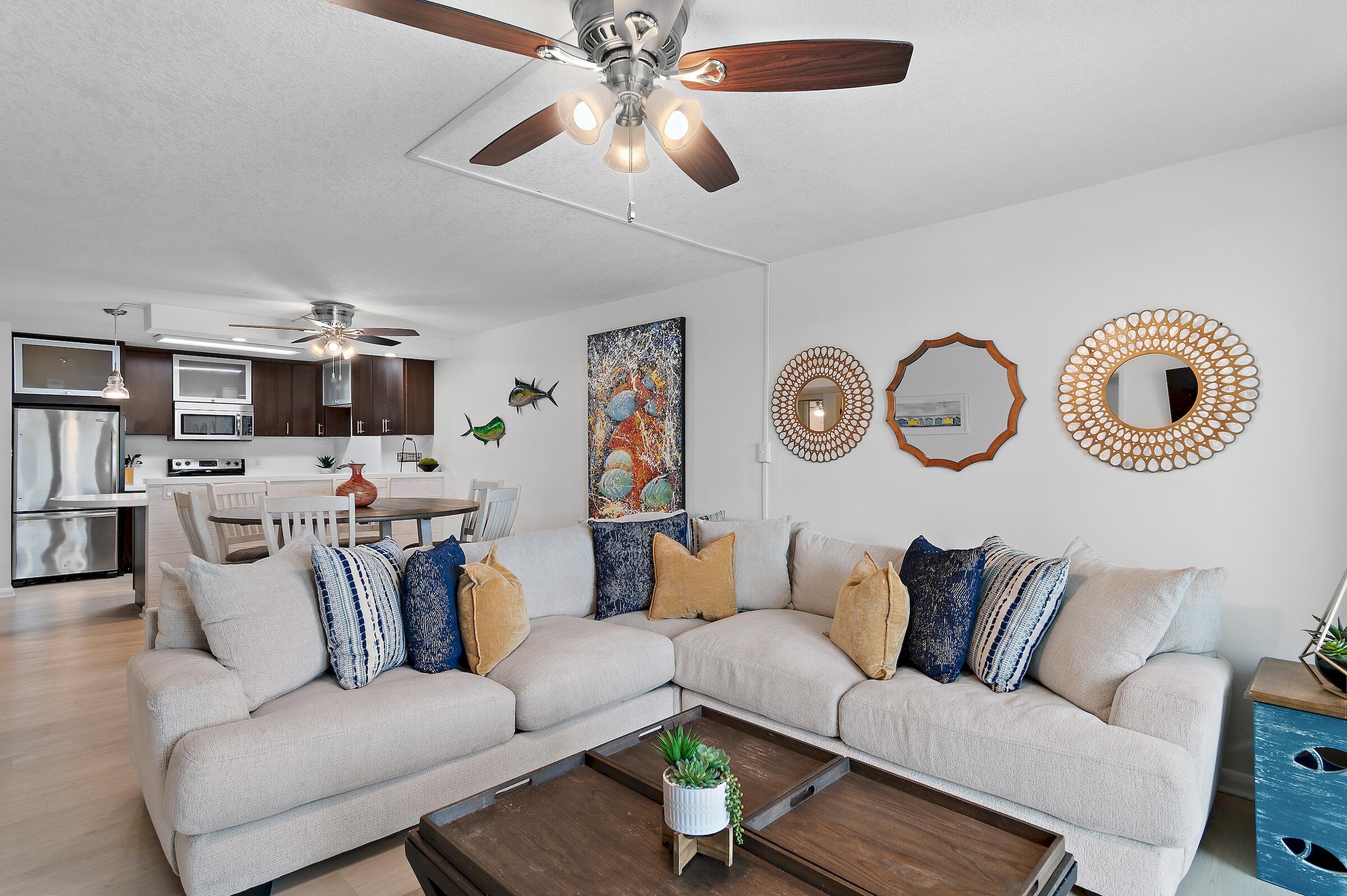 30 Moreno Point Road, Unit 203C Destin, FL 32541 - Photo 8 of 42 Living Room