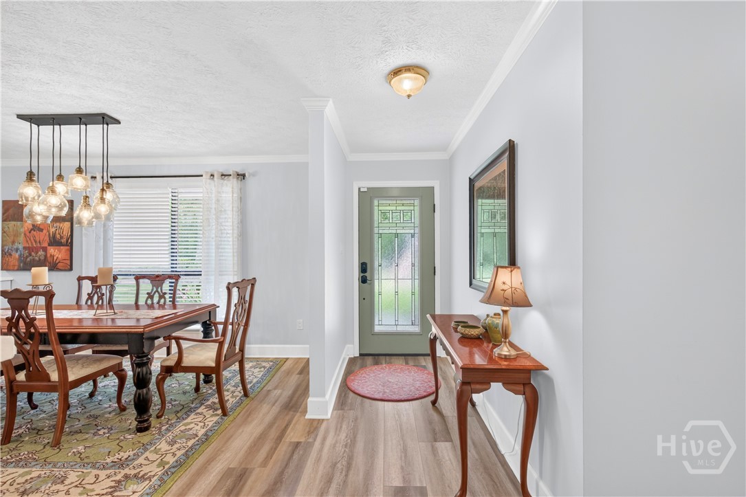 107 Robin Road Savannah, GA 31419 - Photo 4 of 40