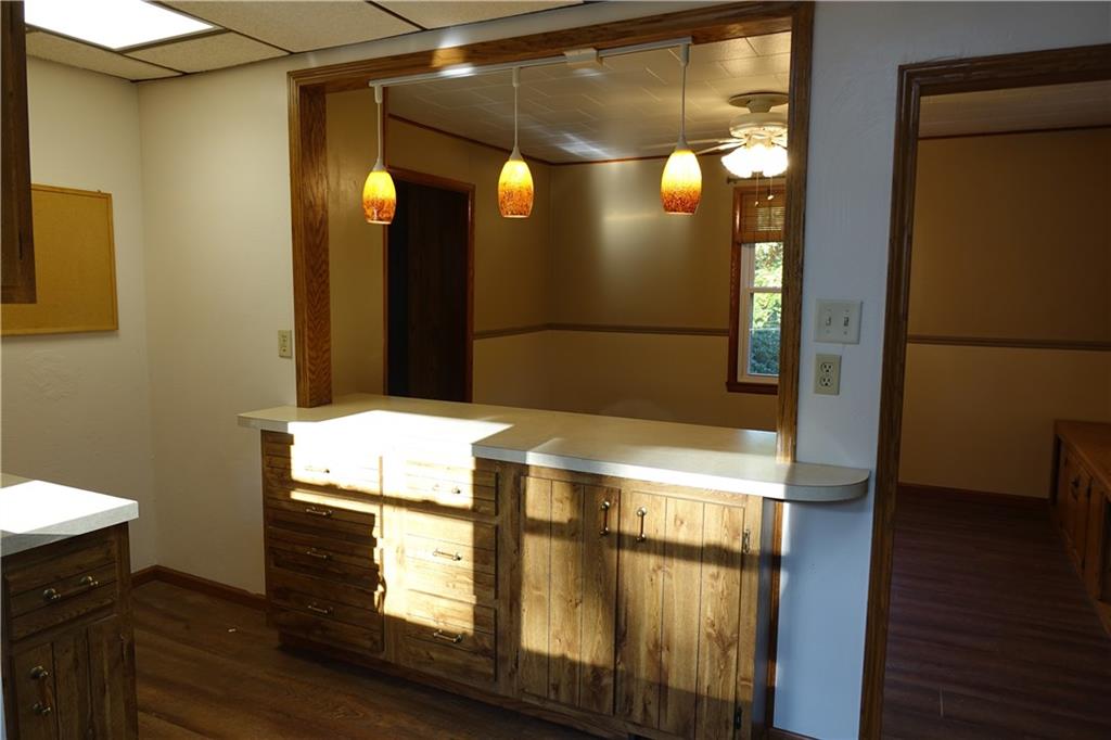 485 Evans City Road Butler, PA 16001 - Photo 11 of 25 Breakfast Bar
