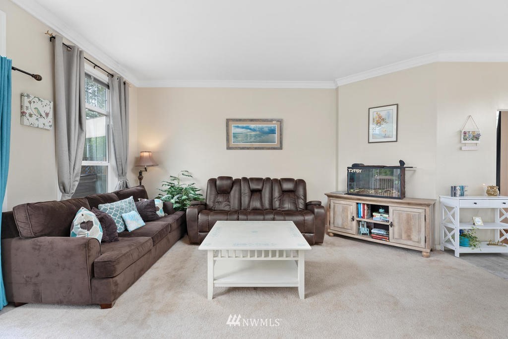 13876 Chain Lake Road Monroe, WA 98272 - Photo 14 of 35 Gallery Image 14