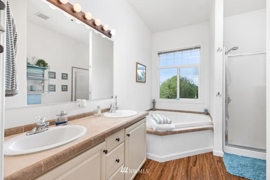 13876 Chain Lake Road Monroe, WA 98272 - Photo 8 of 35 Gallery Image 8