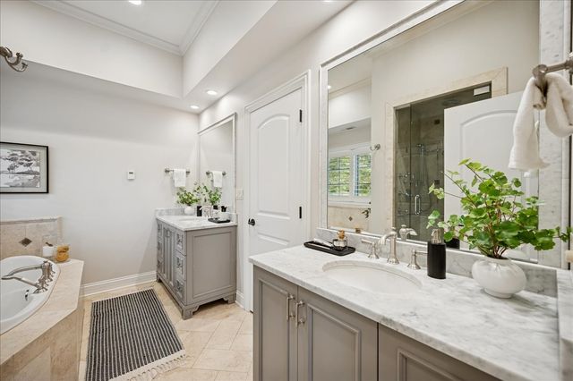 $2,100,000 | 520 Provident Avenue, Winnetka, IL 60093