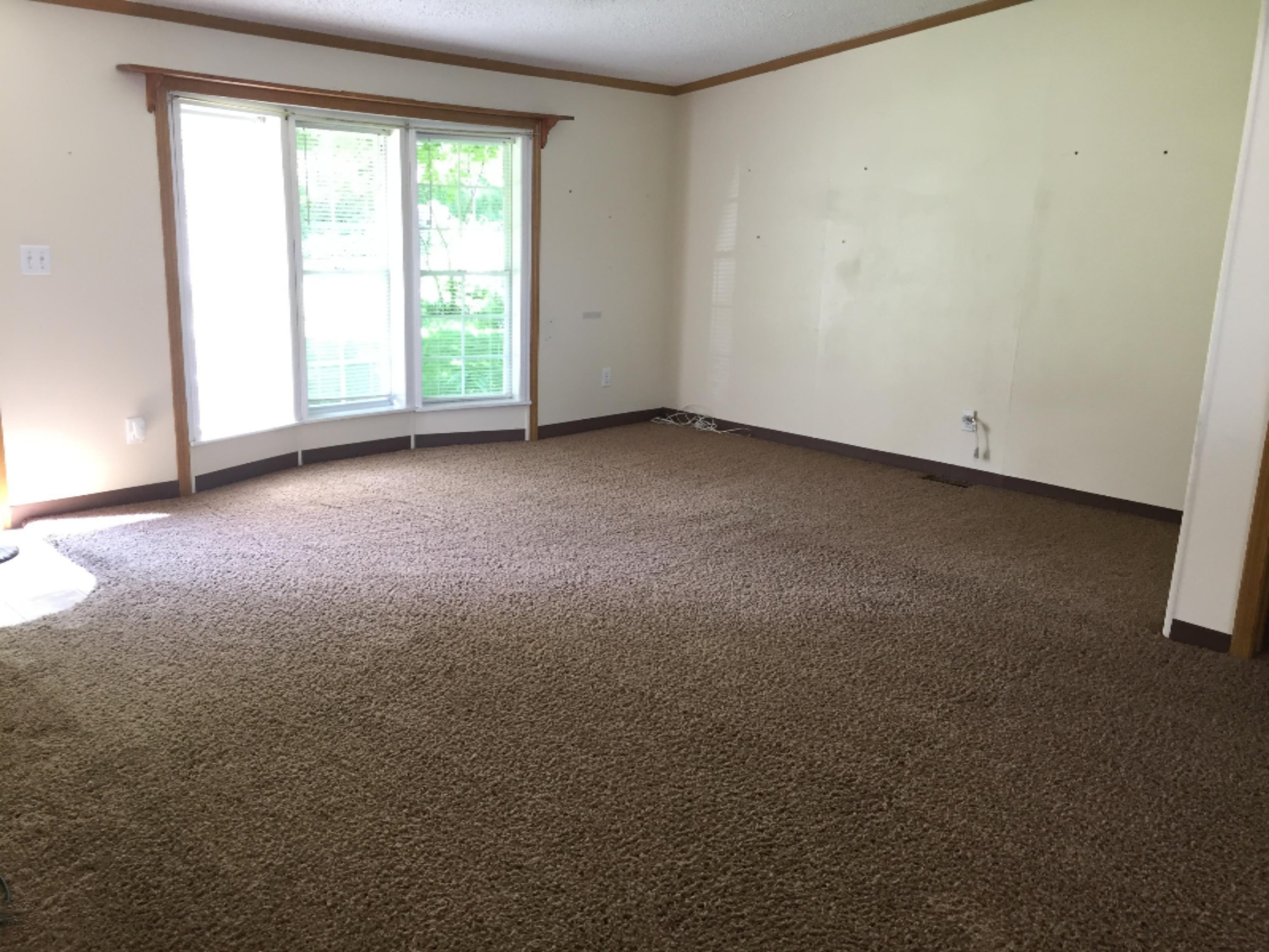 110 Coats Grove Road Hastings, MI 49058 - Photo 11 of 37 IMG_5813
