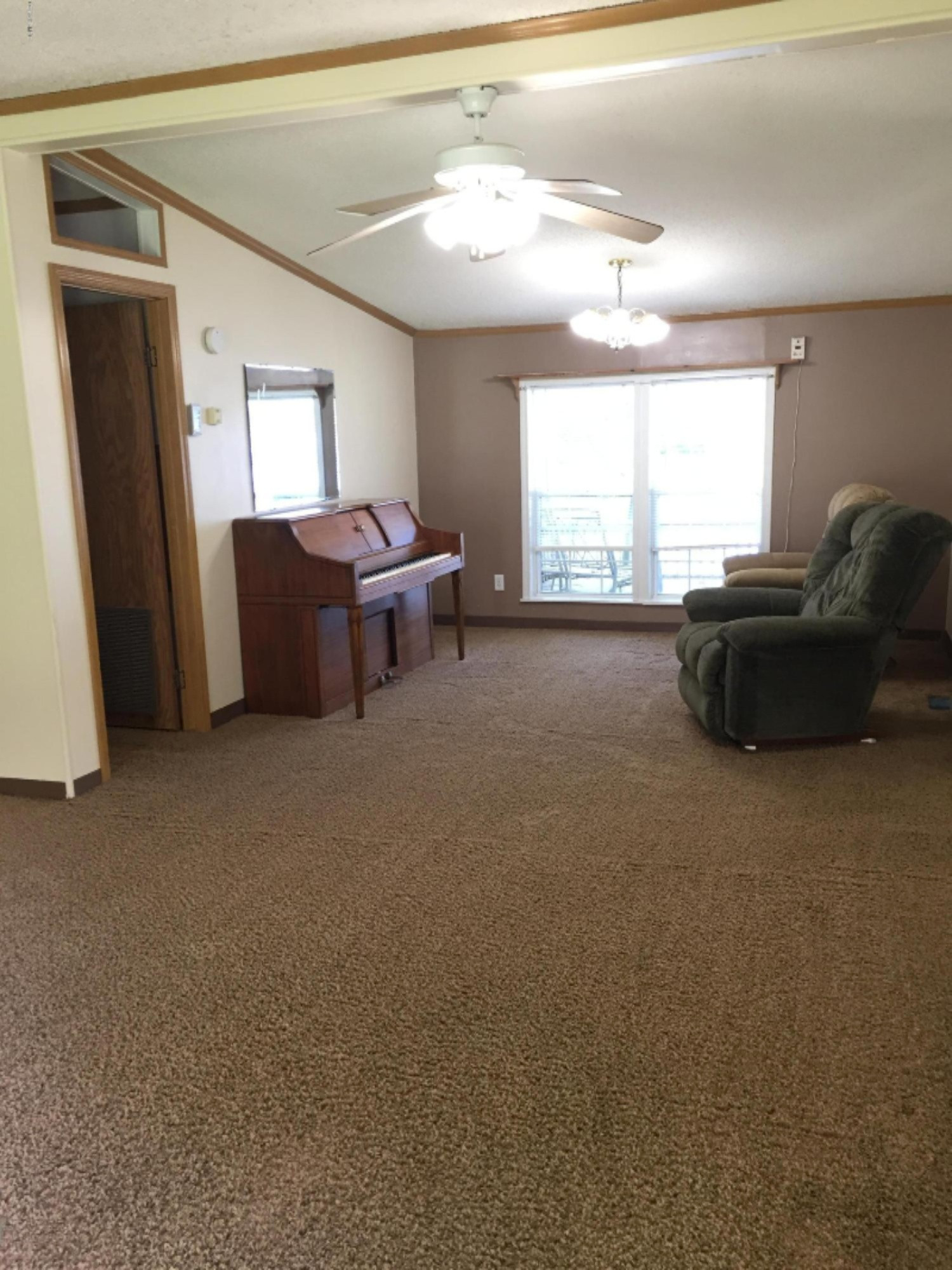 110 Coats Grove Road Hastings, MI 49058 - Photo 10 of 37 IMG_5811