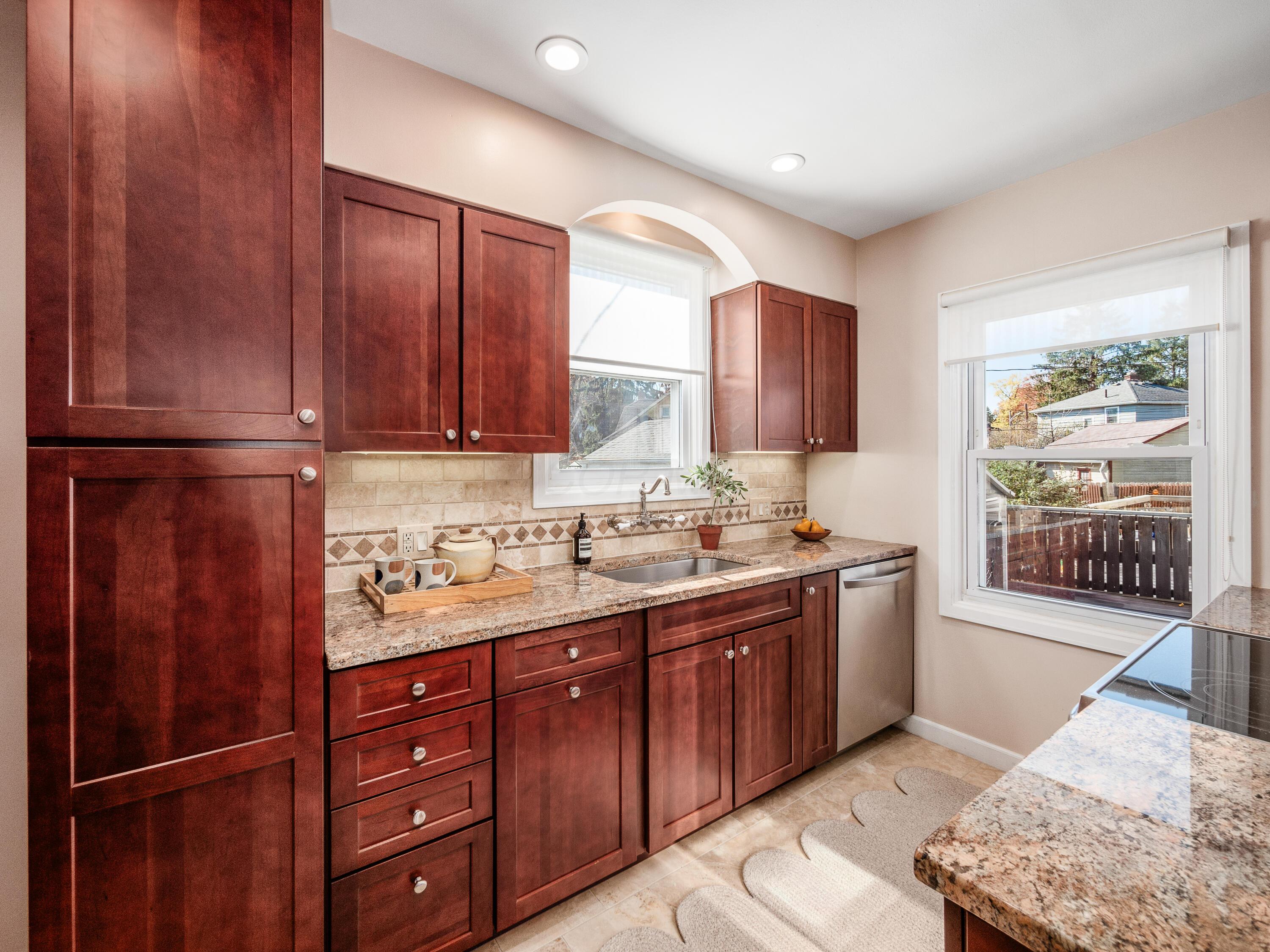 529 Crestview Road Columbus, OH 43202 - Photo 12 of 35 Join me in the kitchen!