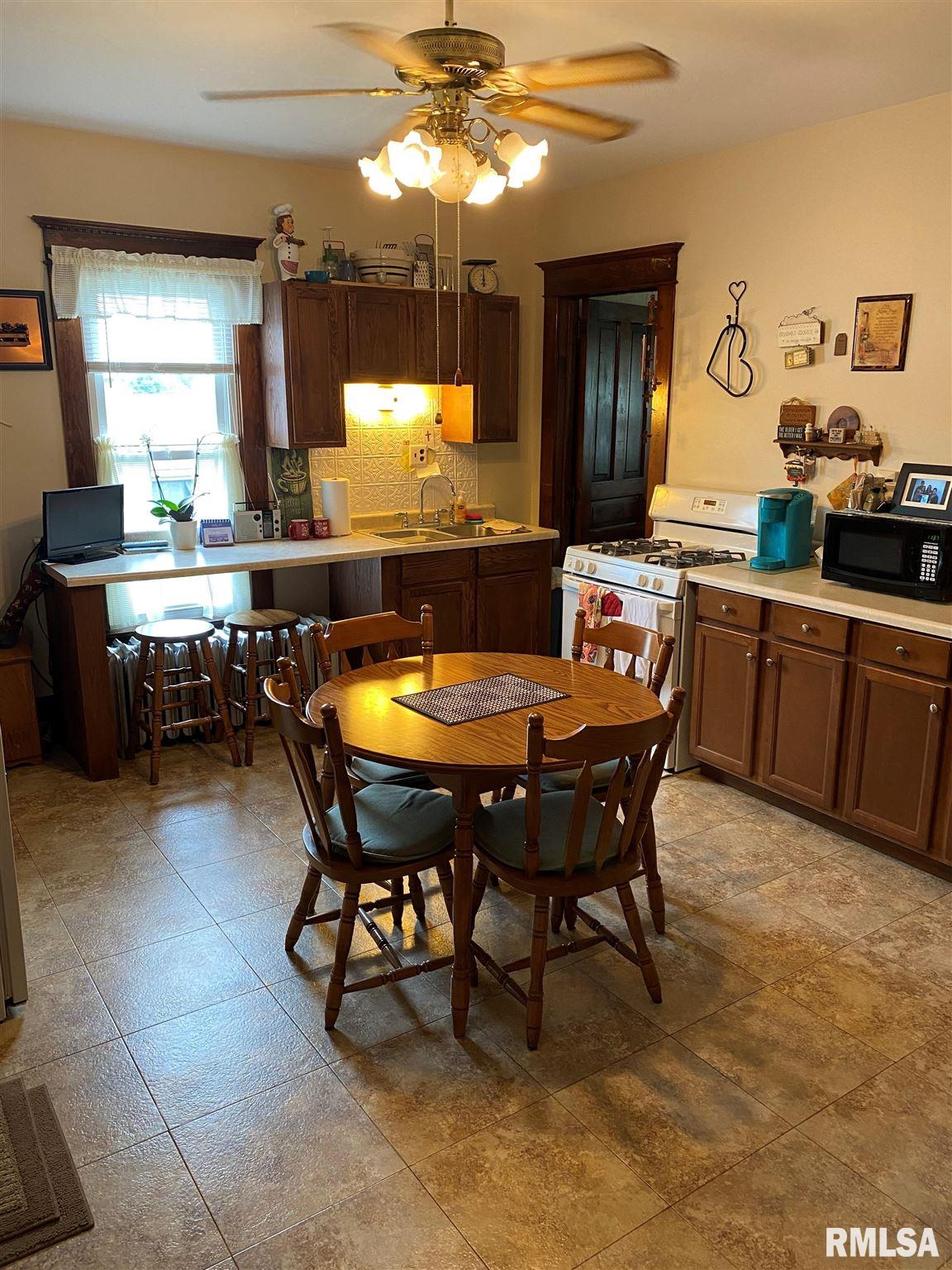 460 Mill Street Wheatland, IA 52777 - Photo 15 of 20