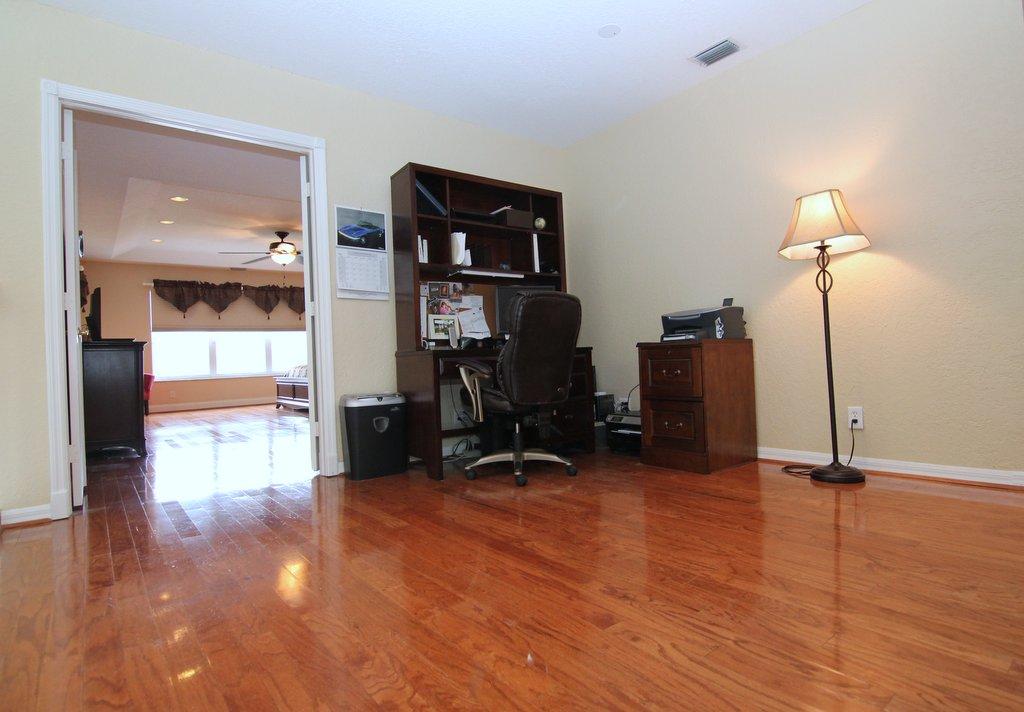 18566 Harbor Light Way Boca Raton, FL 33498 - Photo 19 of 38 2nd Floor Landing