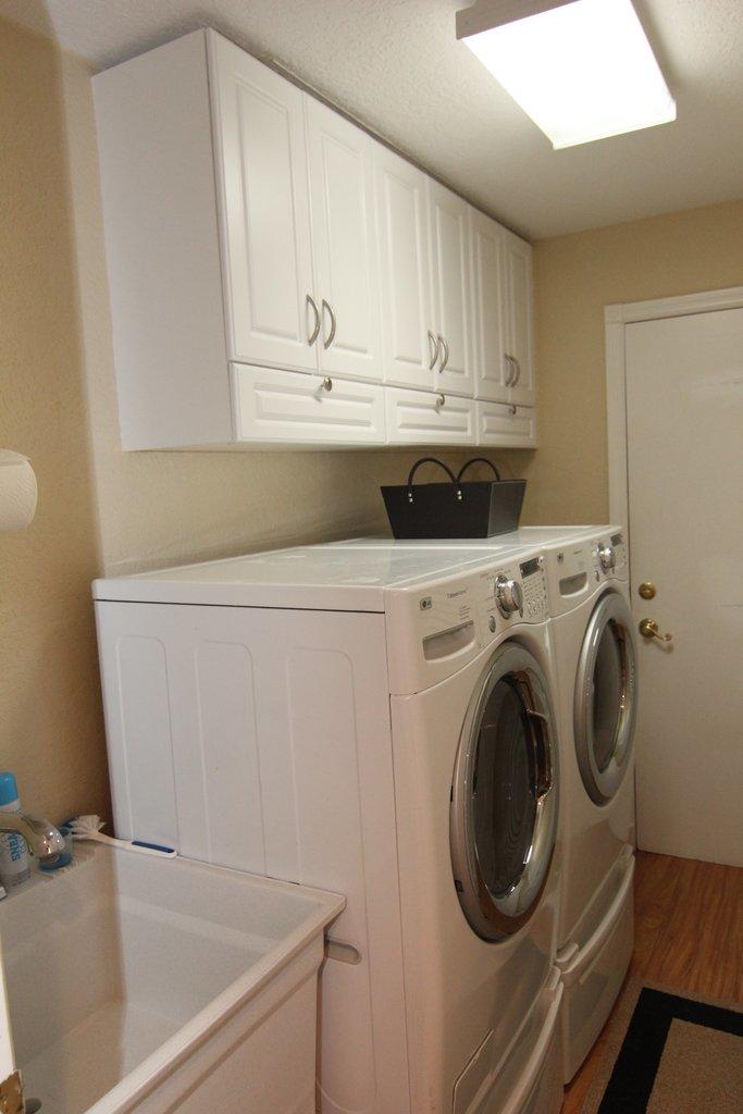 18566 Harbor Light Way Boca Raton, FL 33498 - Photo 27 of 38 Utility Room