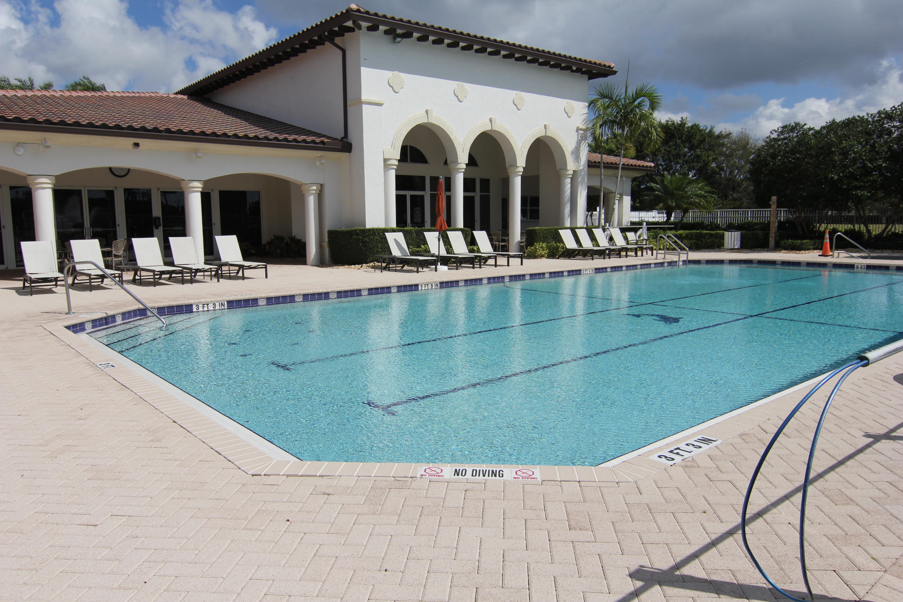 18566 Harbor Light Way Boca Raton, FL 33498 - Photo 33 of 38 Shores Community Pool