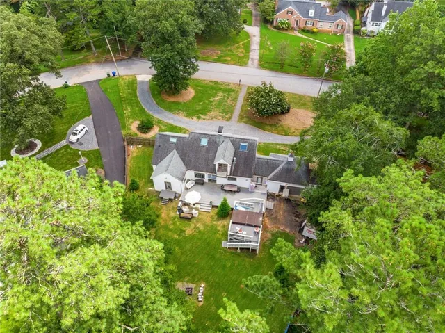 $750,000 | 2221 Highview Road Southwest, Atlanta, GA 30311