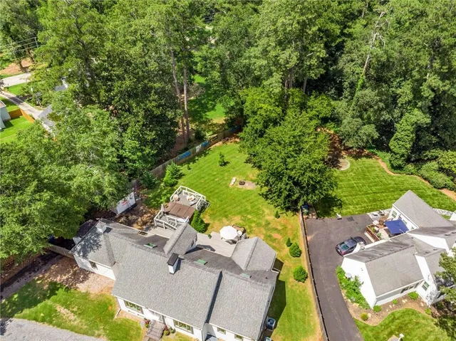 $750,000 | 2221 Highview Road Southwest, Atlanta, GA 30311