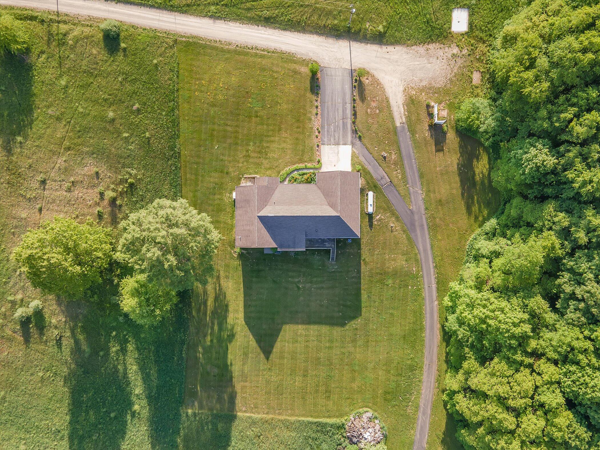6014 Territorial Road Benton Harbor, MI 49022 - Photo 59 of 71 64-6014-Territorial-Road-WindowStill-Rea