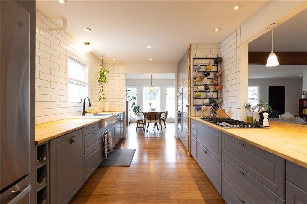 1826 Northwest Woodland Road Riverside, MO 64150 - Photo 11 of 48