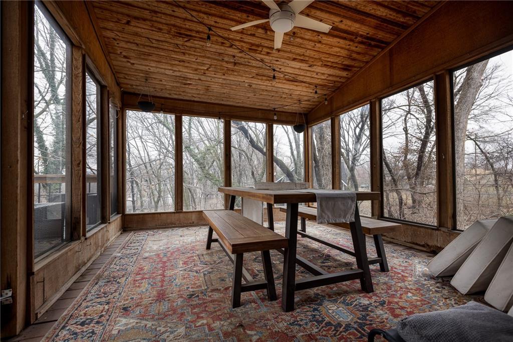 1826 Northwest Woodland Road Riverside, MO 64150 - Photo 19 of 48