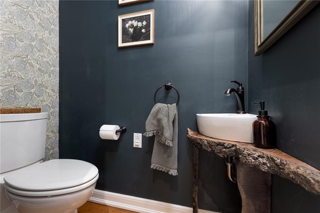 1826 Northwest Woodland Road Riverside, MO 64150 - Photo 20 of 48