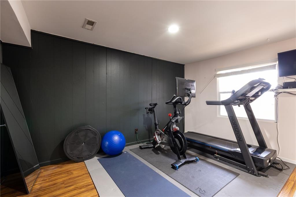 1826 Northwest Woodland Road Riverside, MO 64150 - Photo 36 of 48