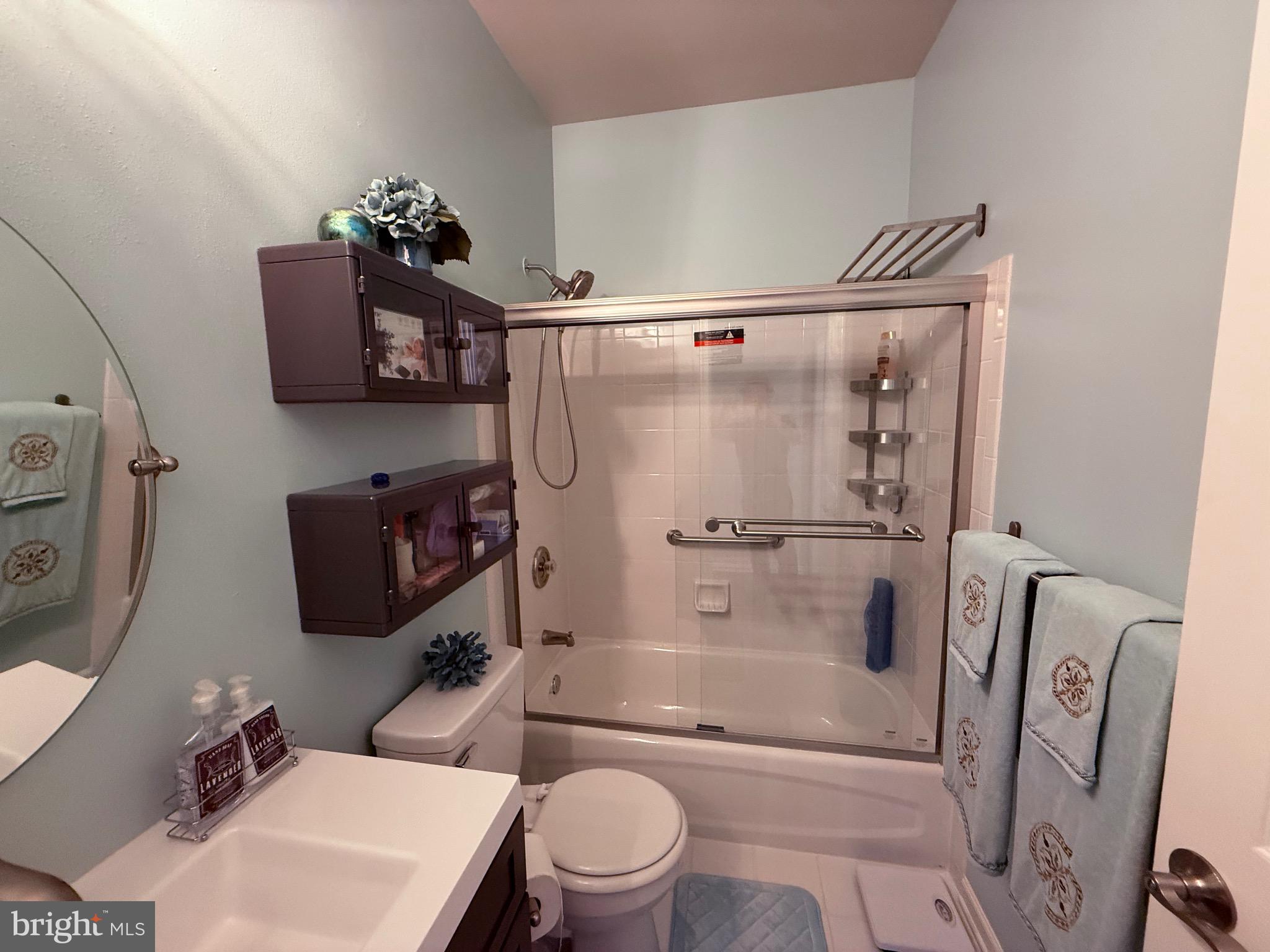 76 Kyle Way Ewing, NJ 08628 - Photo 34 of 38 a bathroom with a sink toilet and shower