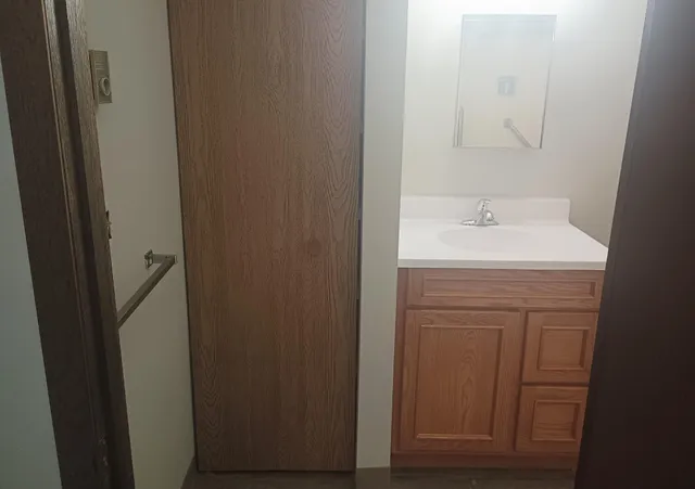 $705 | 506 Carleton Avenue, Morgan, MN 56266