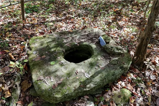 $295,000 | East Temple Road, Marengo, IN 47140