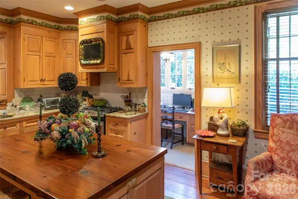 $1,290,000 | 213 Union Street North, Concord, NC 28025