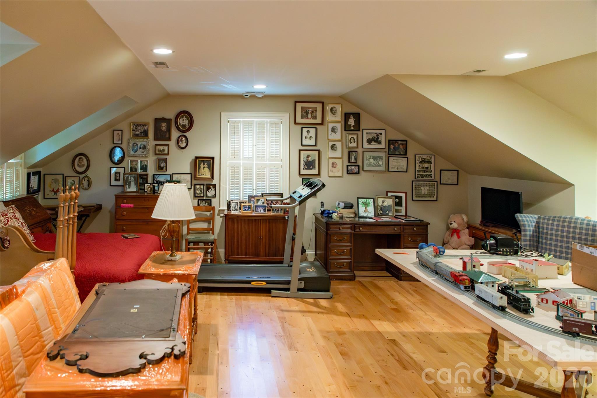 213 Union Street North Concord, NC 28025 - Photo 38 of 43 a room with gym equipment