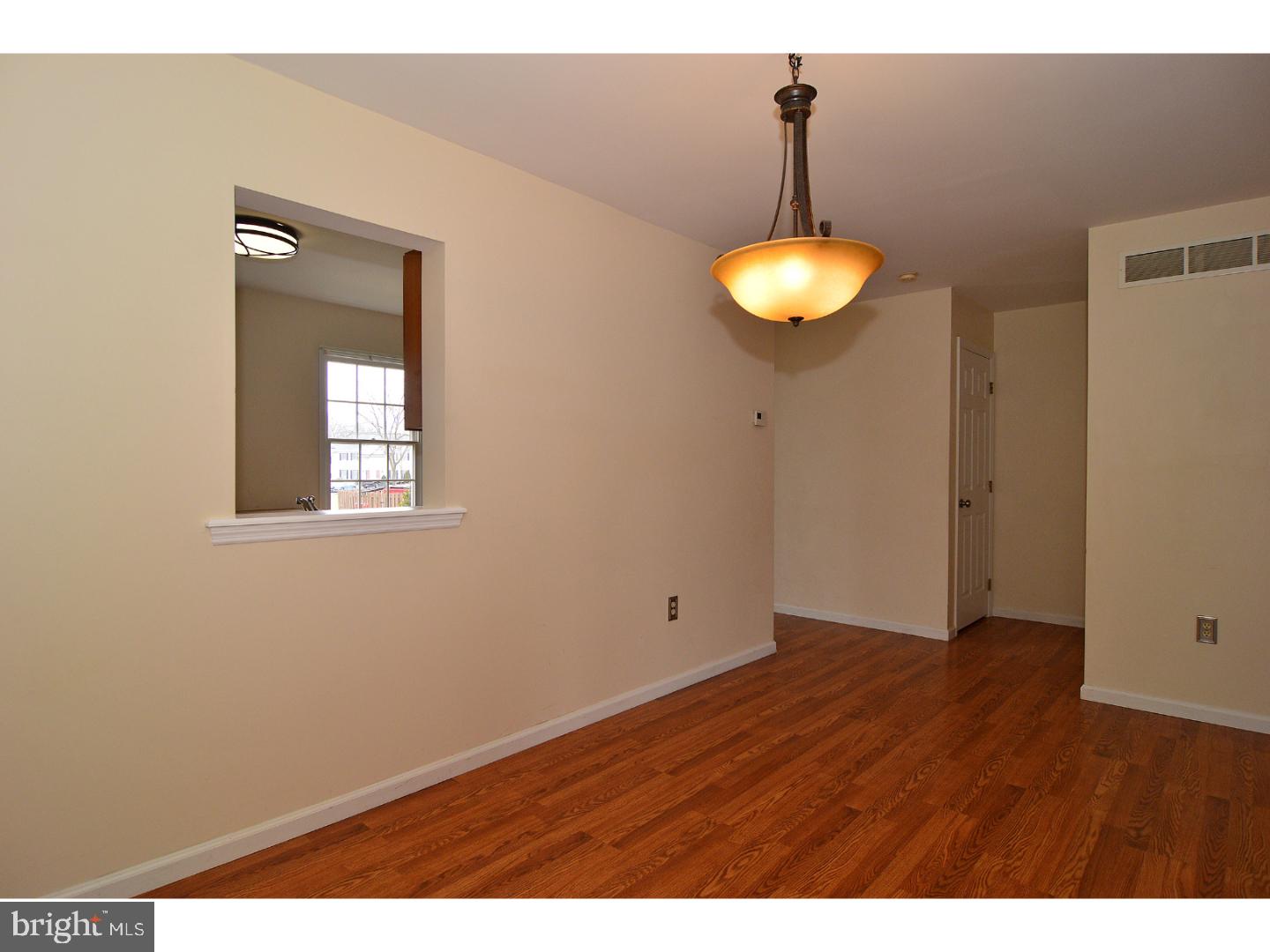 2806 Hampton Lane Reading, PA 19608 - Photo 8 of 19 Dining Room