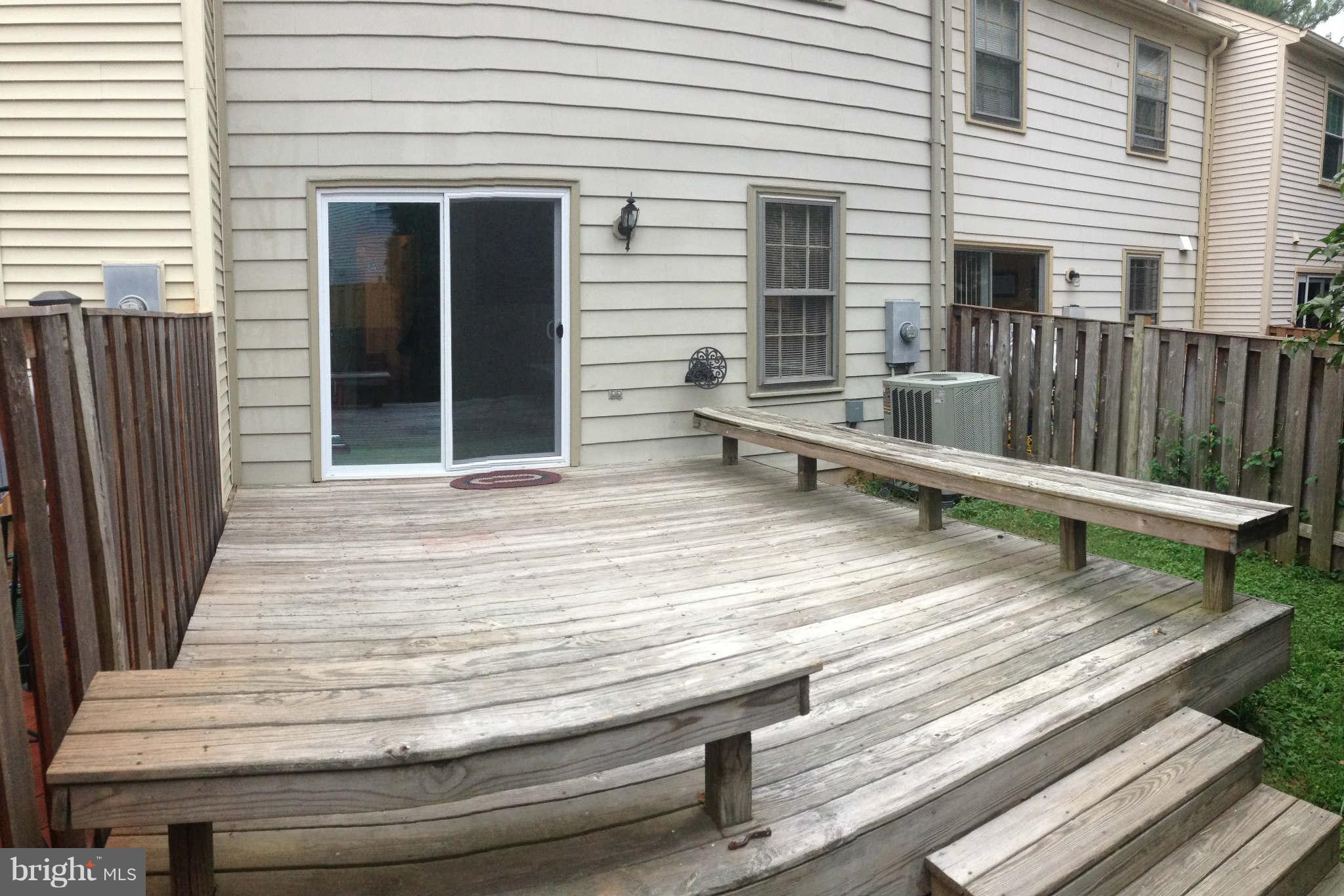 5531 Ridgeton Hill Court Fairfax, VA 22032 - Photo 17 of 19 Exterior (Rear)