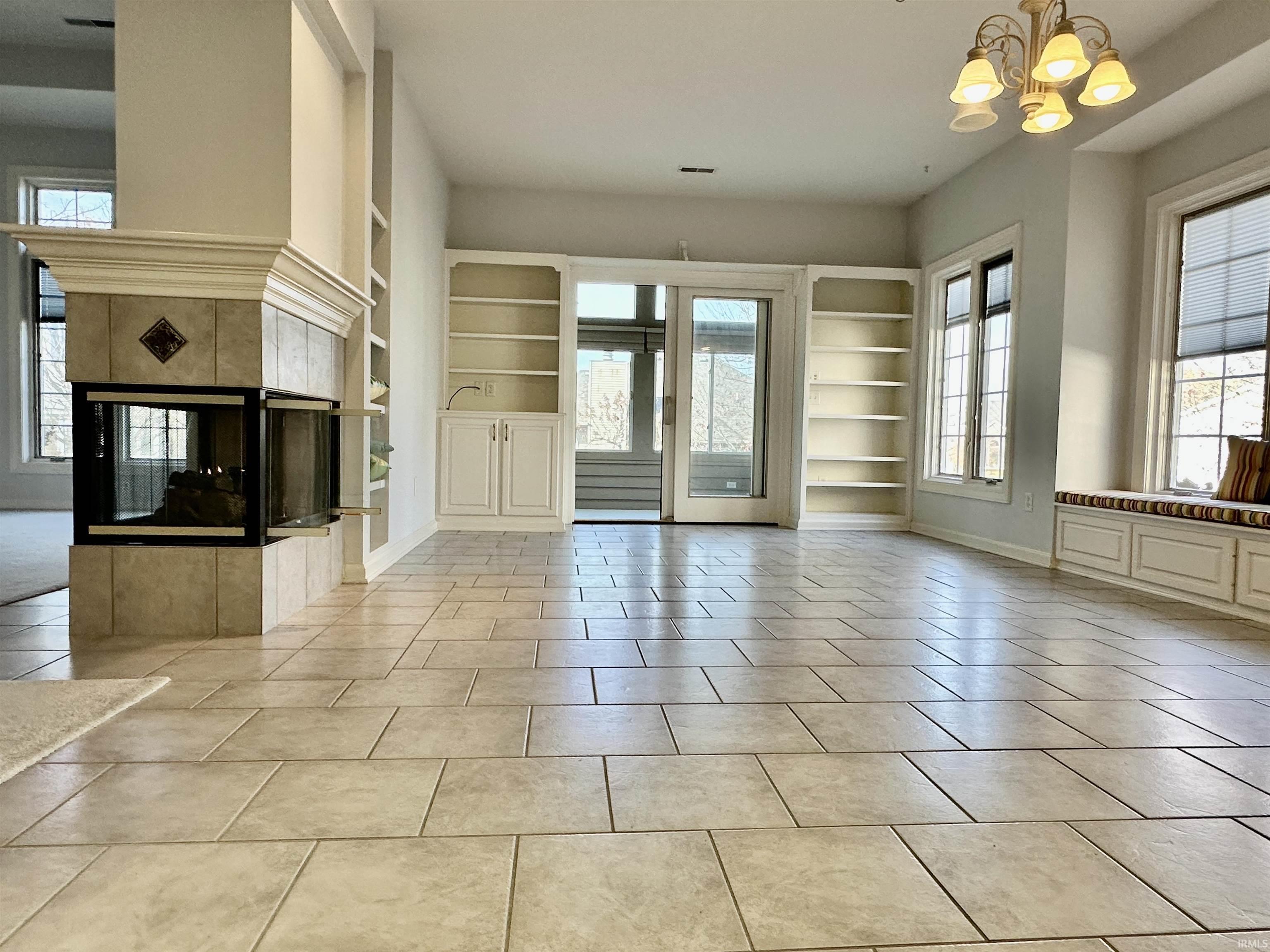 1430 Copper Beech Run Fort Wayne, IN 46814 - Photo 12 of 35