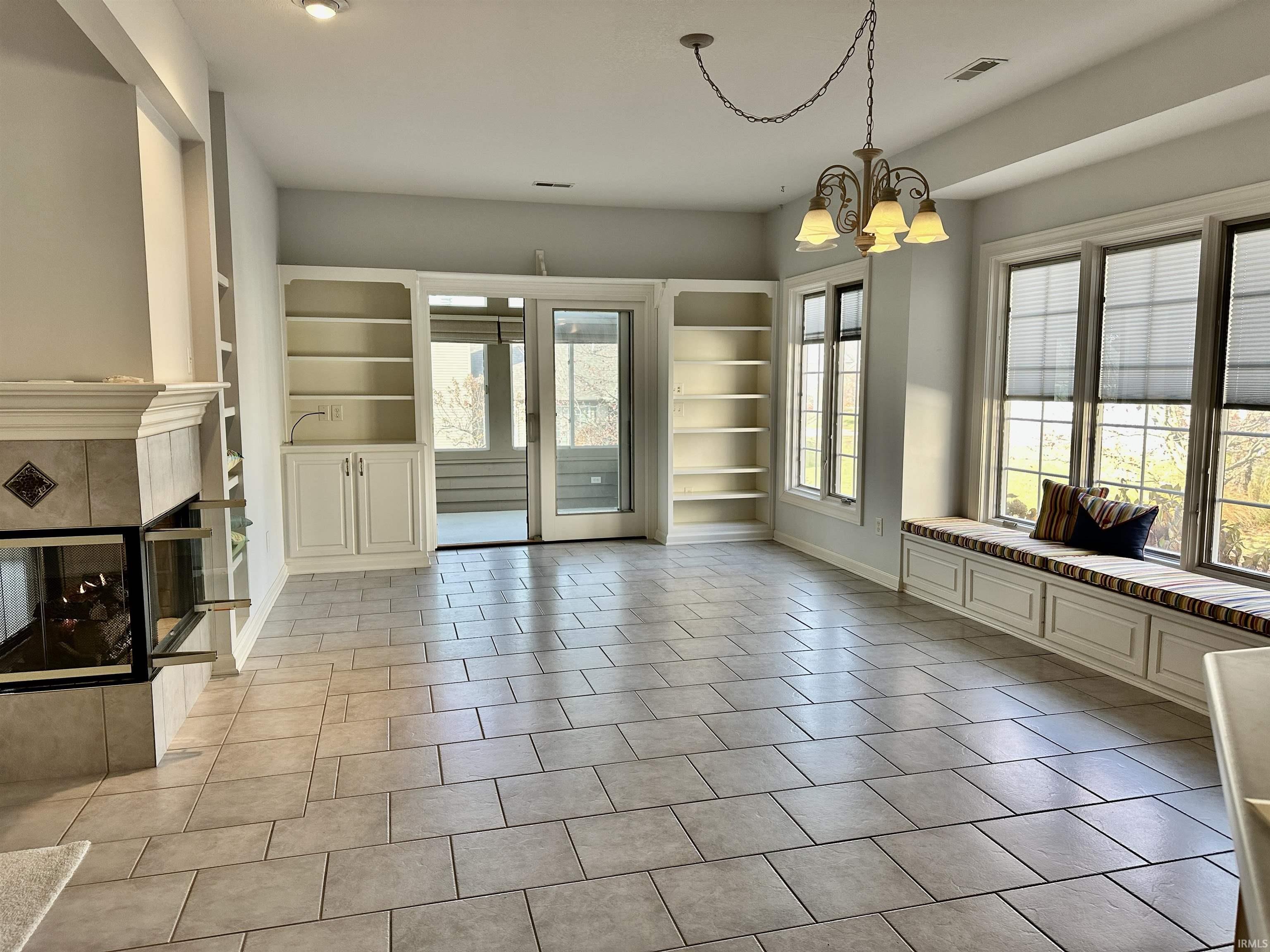1430 Copper Beech Run Fort Wayne, IN 46814 - Photo 18 of 35